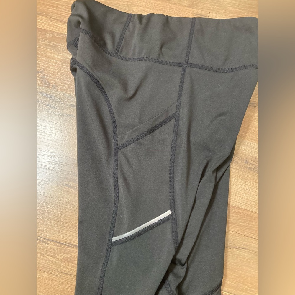 RAE MODE | Women’s Bundle Of Two Pairs Active Leggings - Picture 7 of 8
